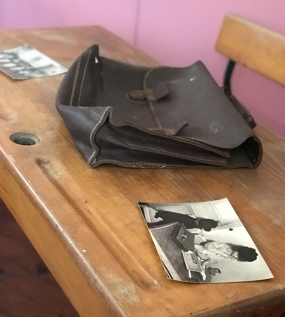 Table ancienne école